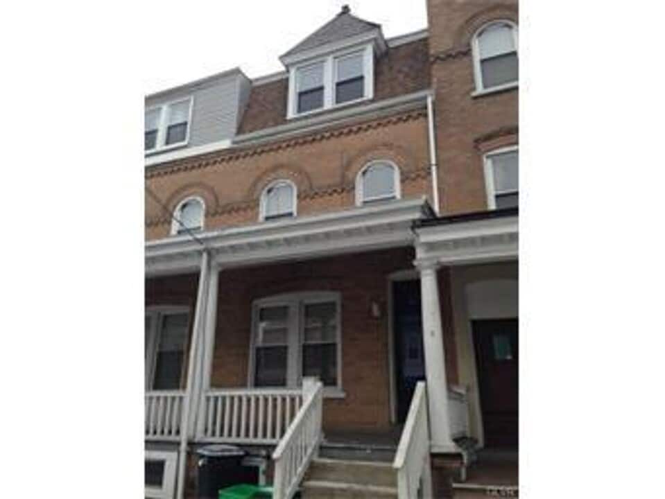 218 N Madison St in Allentown, PA - Building Photo