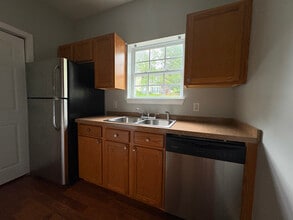 669 Waterville St in Waterbury, CT - Building Photo - Building Photo