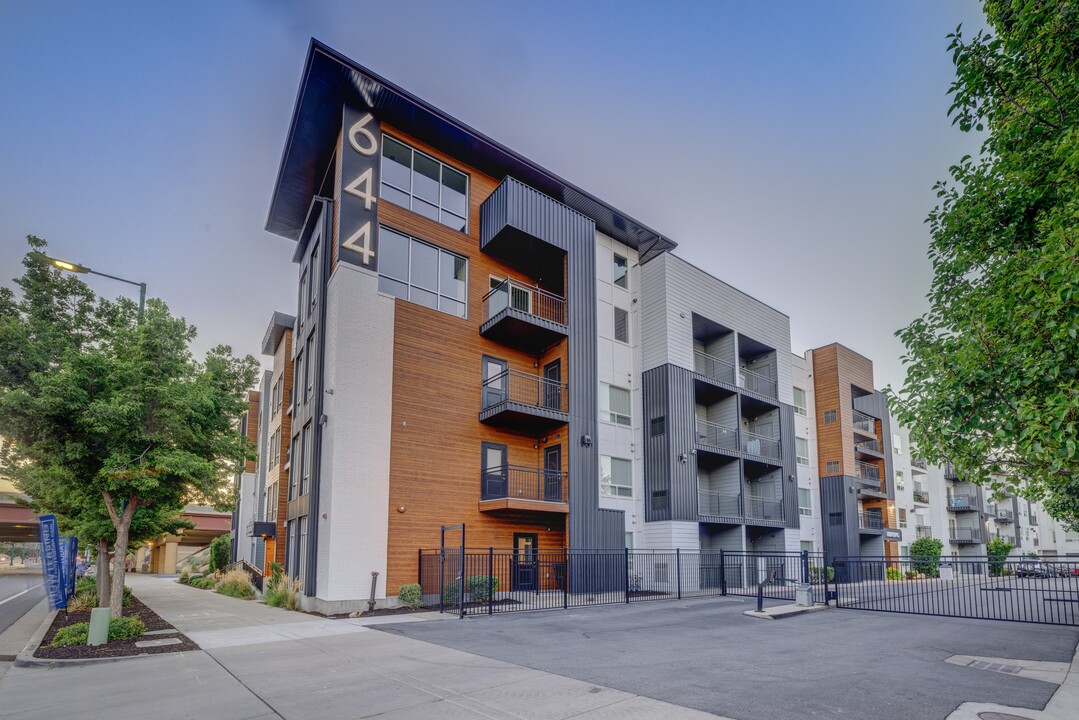 644 City Station in Salt Lake City, UT - Foto de edificio