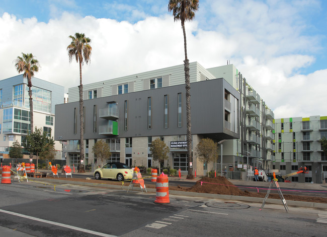 Belmar Apartments in Santa Monica, CA - Building Photo - Building Photo