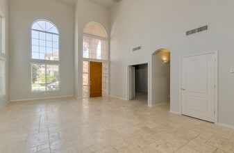 1425 W Commerce Ave in Gilbert, AZ - Building Photo - Building Photo