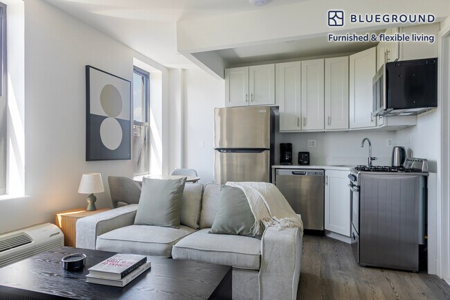 45 W 81st St in New York, NY - Building Photo - Building Photo