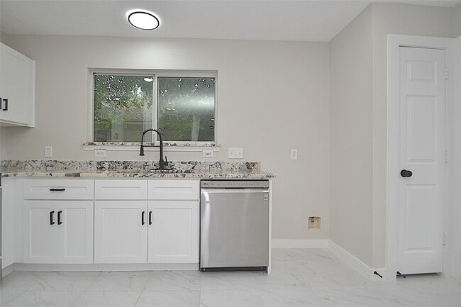 property at 631 Aweigh Dr