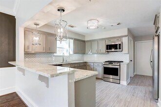 3110 Fairmont Ct in Sugar Land, TX - Building Photo - Building Photo