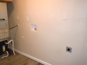 114 Greenfield Dr in Collinsville, IL - Building Photo - Building Photo
