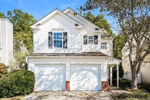 7333 Brighton Hill Ln in Raleigh, NC - Building Photo