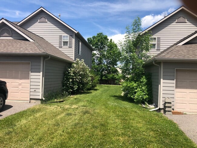 468 W Shore Dr in Belgrade, MT - Building Photo - Building Photo