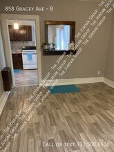 858 Gracey Ave in Clarksville, TN - Building Photo - Building Photo