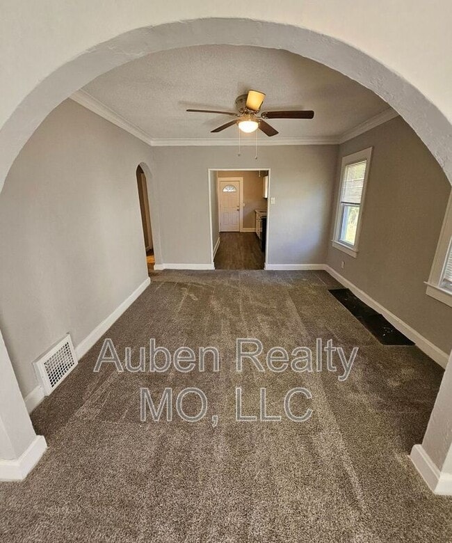 1158 E 75th Terrace in Kansas City, MO - Building Photo - Building Photo