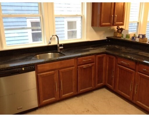 224 Calumet St-Unit -224 in Boston, MA - Building Photo - Building Photo