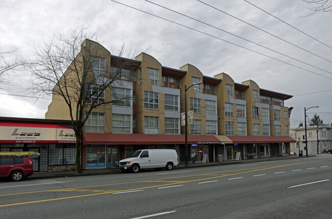 Cambria Terrace in Vancouver, BC - Building Photo - Building Photo