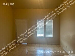 7637 Windsor Oaks in San Antonio, TX - Building Photo - Building Photo