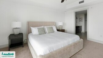 777 Preston St in Houston, TX - Building Photo