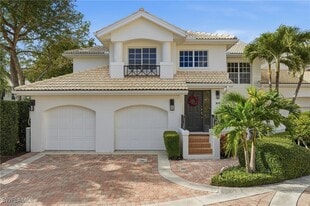 6865 San Marino Dr in Naples, FL - Building Photo