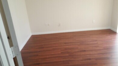 1506 Belmont Ln in North Lauderdale, FL - Foto de edificio - Building Photo