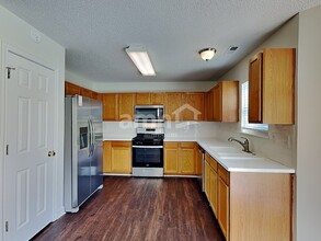 710 Woodington Ln in Charlotte, NC - Building Photo - Building Photo