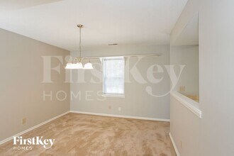 7536 Liquori Ct in Indianapolis, IN - Building Photo - Building Photo