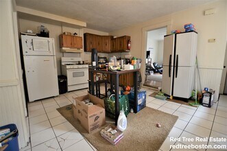 56 7th St, Unit 3 in Cambridge, MA - Foto de edificio - Building Photo