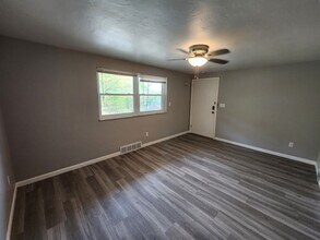 251-253-253 Dakota Ave in Pittsburgh, PA - Building Photo - Building Photo