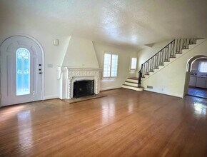 1134 Cory Ave in Los Angeles, CA - Foto de edificio - Building Photo