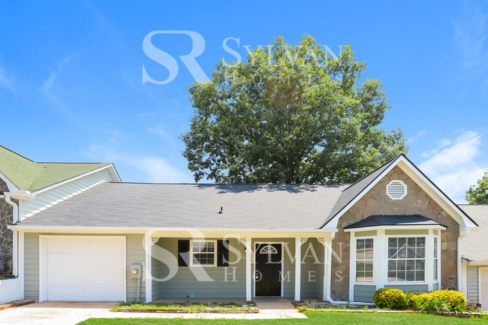 206 Oak Cir N in Stockbridge, GA - Building Photo