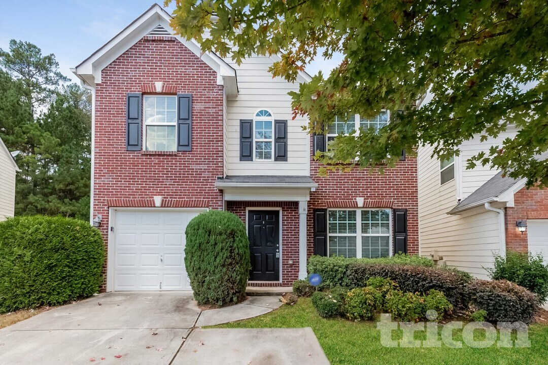 9453 Lakeview Rd in Union City, GA - Building Photo