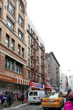 124 Mott St in New York, NY - Foto de edificio - Building Photo