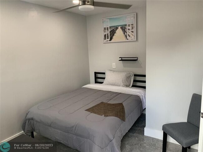 2021 SW 38th Ave in Fort Lauderdale, FL - Building Photo - Building Photo