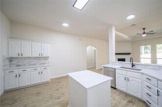 2740 Fern Valley Ln in Rockwall, TX - Building Photo - Building Photo