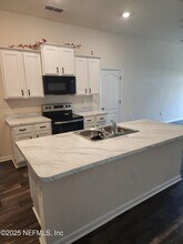2295 Falling Star Ln in Green Cove Springs, FL - Building Photo - Building Photo