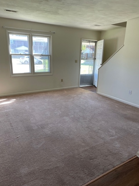 property at 622 Cross Lanes Dr