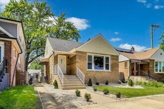 4118 Prairie Ave in Brookfield, IL - Building Photo - Building Photo