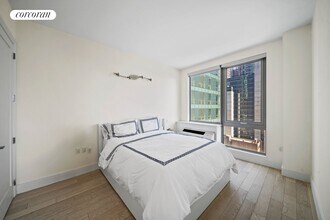 4415 Purves St in Queens, NY - Building Photo - Building Photo