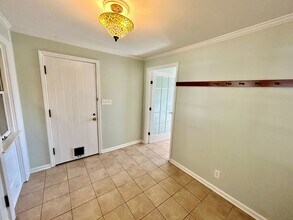 242 Tahoma Rd in Lexington, KY - Building Photo - Building Photo