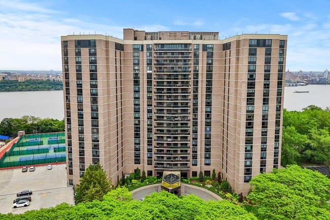 property at 1512 Palisade Ave
