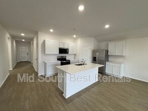 6424 Newark Dr in Bryant, AR - Building Photo - Building Photo