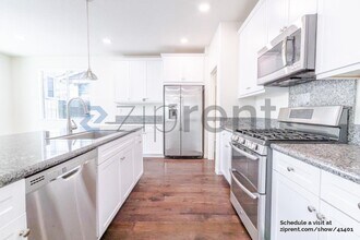 8181 Ryland Dr in El Dorado Hills, CA - Building Photo - Building Photo