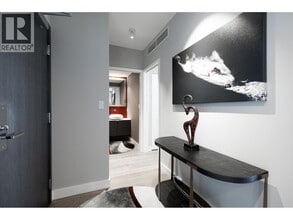 1499 W Pender St in Vancouver, BC - Building Photo - Building Photo