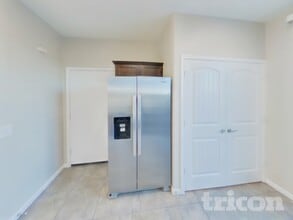 10336 W Devonshire Ave in Phoenix, AZ - Building Photo - Building Photo