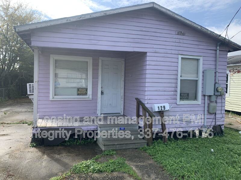 129 Ambroise St in Lafayette, LA - Building Photo