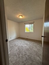 1116 Kenoyer Dr in Bellingham, WA - Building Photo - Building Photo