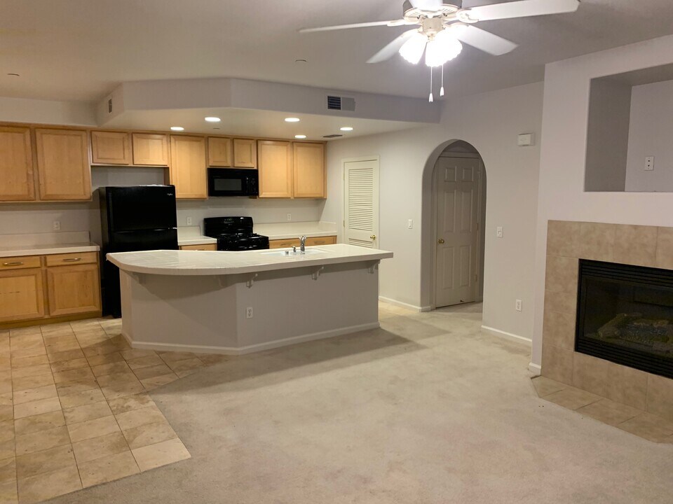 12400 Fair Oaks Blvd #123 in Fair Oaks, CA - Foto de edificio