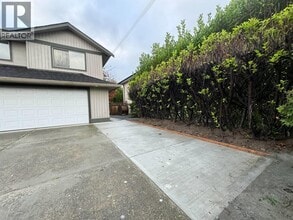 20220 Chigwell St in Maple Ridge, BC - Building Photo - Building Photo