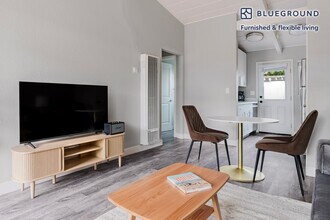 727 Layne Ct in Palo Alto, CA - Building Photo - Building Photo