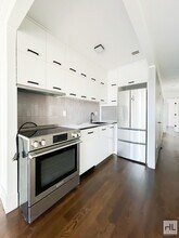 Carroll Gardens 2-Bed 1-Bath / In Unit W&D, Unit 2L in Brooklyn, NY - Foto de edificio - Building Photo