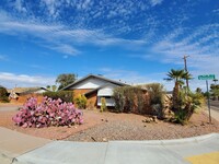 8346 E Glenrosa Ave in Scottsdale, AZ - Building Photo - Building Photo