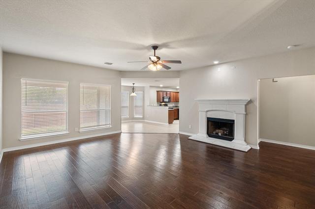 1513 Millbrook Dr in Midlothian, TX - Building Photo - Building Photo