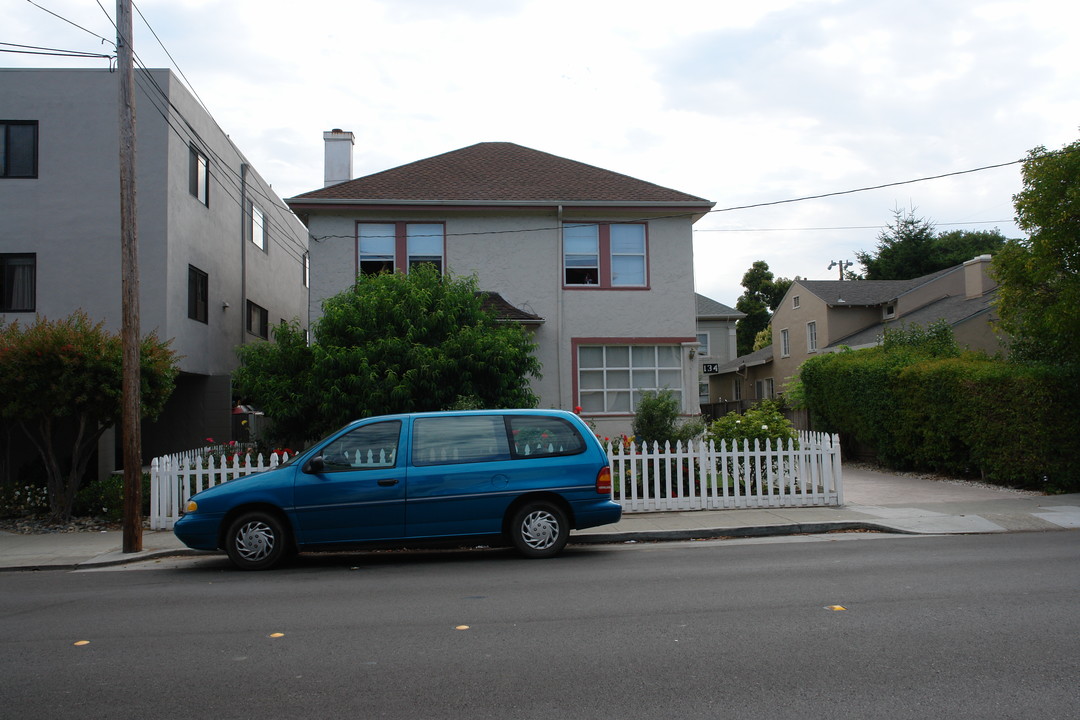 134 North Ellsworth in San Mateo, CA - Building Photo