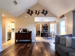 2401 Will St in Brenham, TX - Building Photo - Building Photo