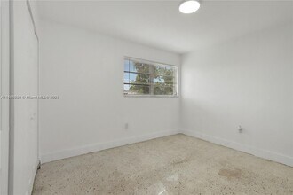 1927 NW 20th Ave in Miami, FL - Building Photo - Building Photo